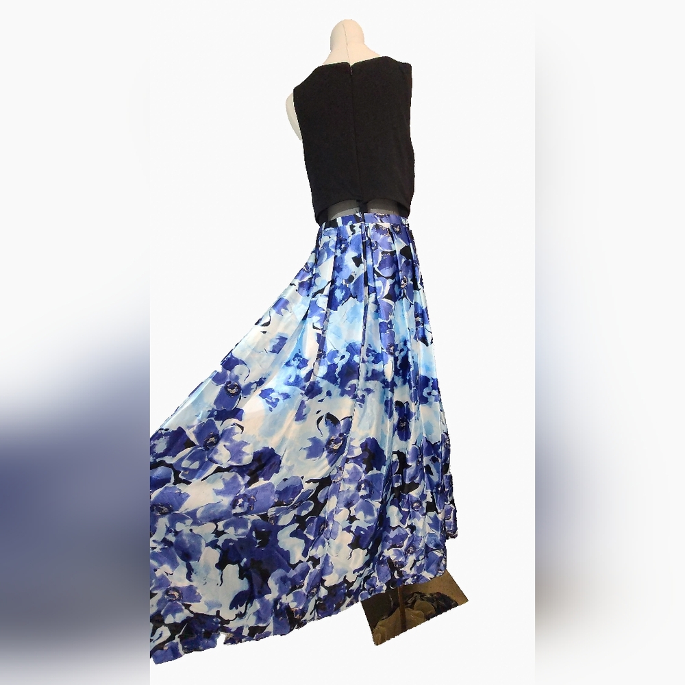 Blue Floral Maxi Skirt - Women's Elegant Printed Skirt - Picture 5 of 7